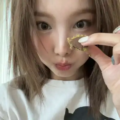 郑逸晨